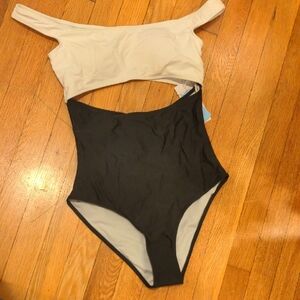 Two-Tone Off-Shoulder Swimsuit